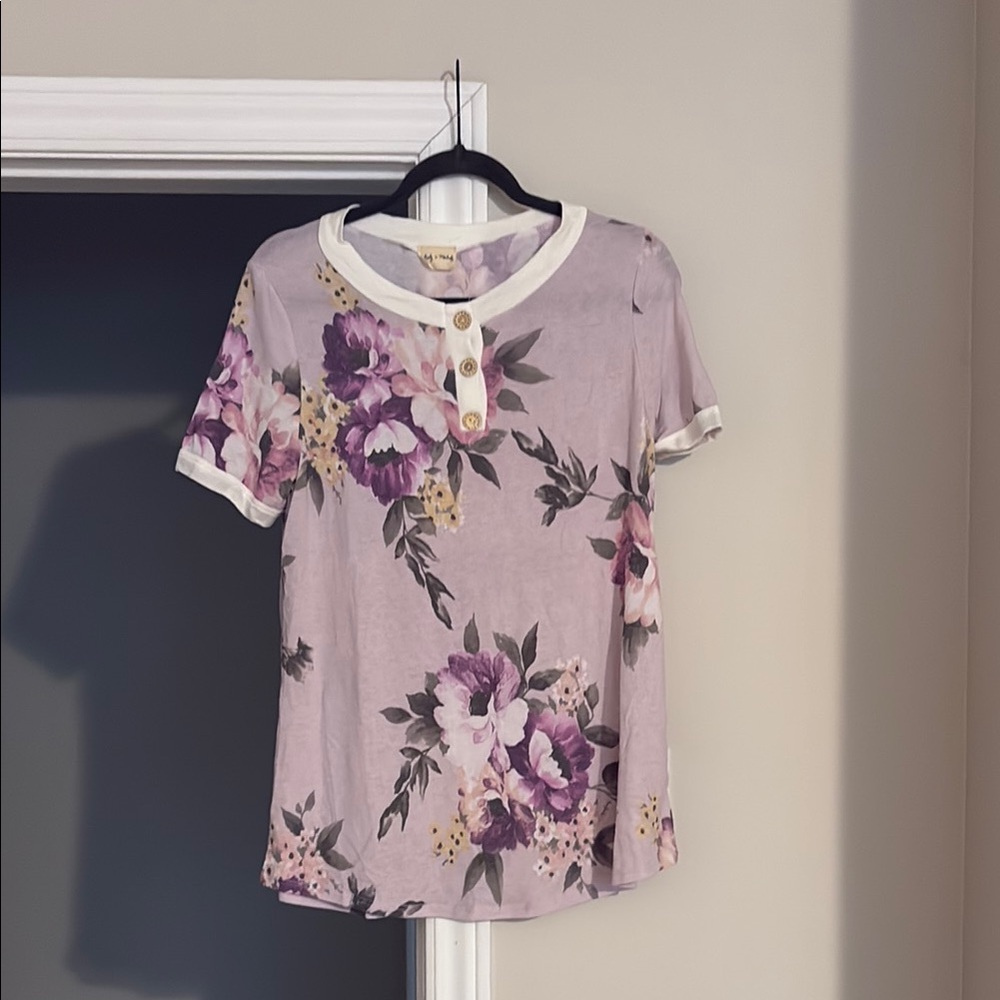 Floral Women's Top with Purple Accents